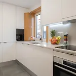 Host Wise - Elegant In The Heart Of Porto