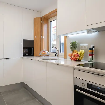 Host Wise - Elegant In The Heart Of Porto