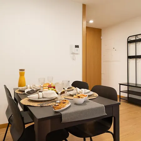 Host Wise - Elegant In The Heart Of * Oporto