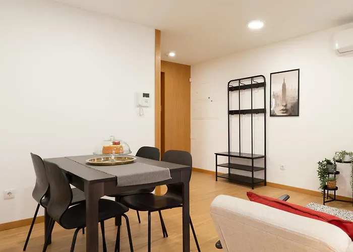 Nyaraló Host Wise - Elegant In The Heart Of *