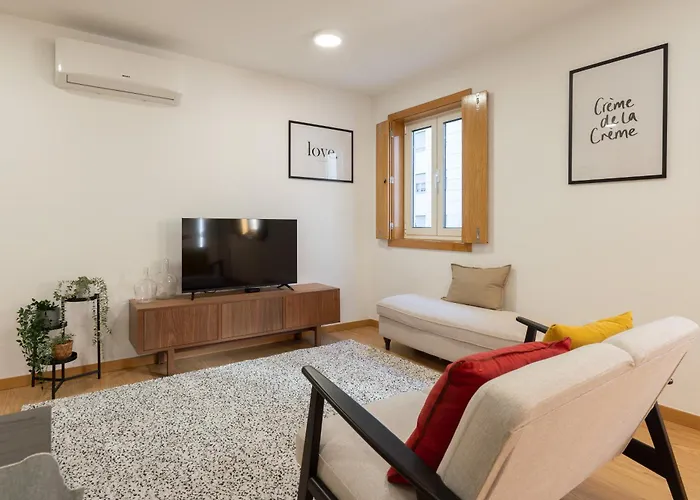 Host Wise - Elegant In The Heart Of Holiday home