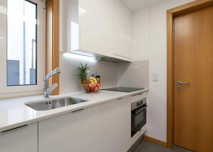 Host Wise - Elegant In The Heart Of Holiday home *